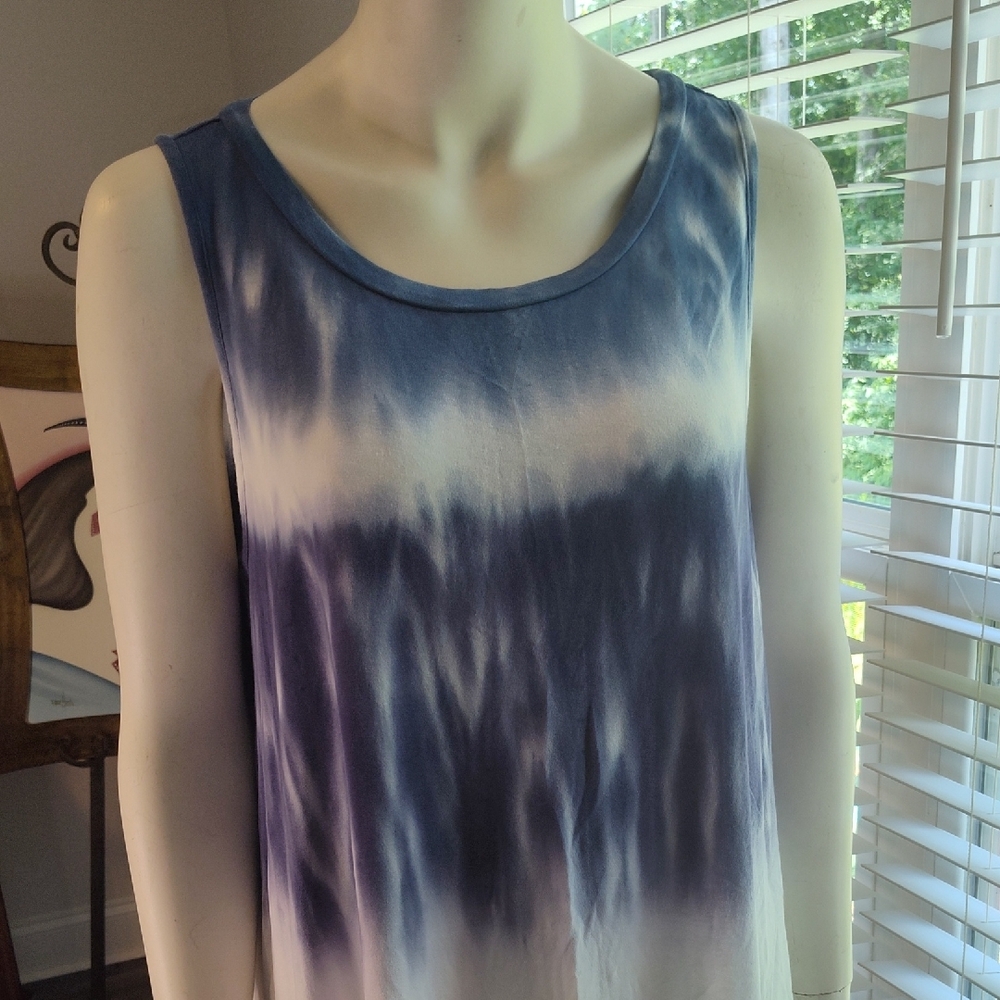Lane Bryant Blue and White Sleeveless Relaxed Tank Top - Picture 3 of 10